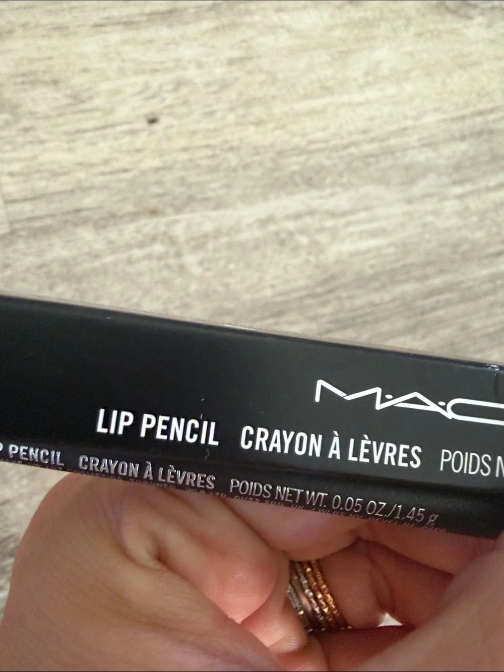 MAC Cosmetics Lip Pencil in Warm Berry Red - Smooth Lip Liner